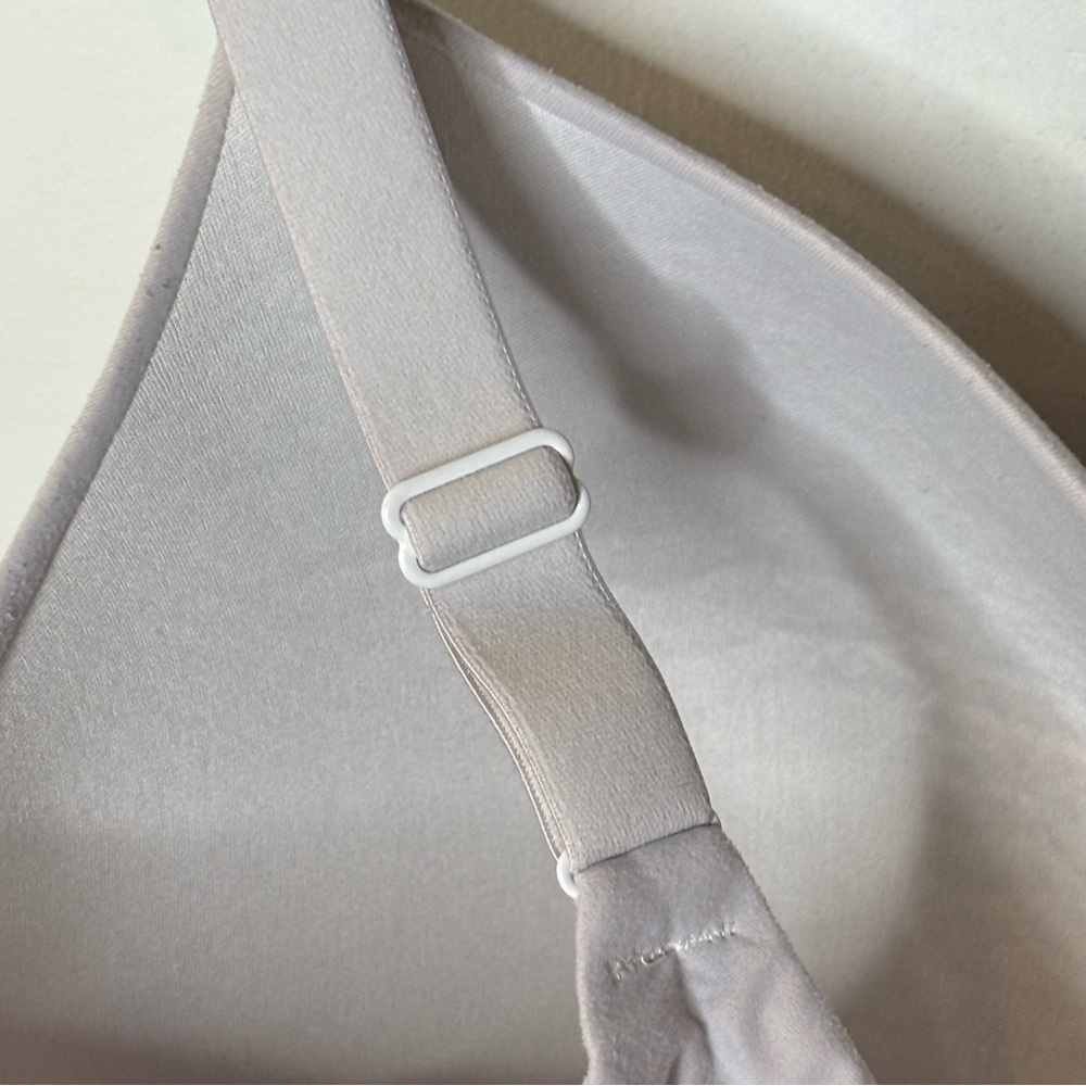 Soma Enbliss Bra Women’s 38D Gray Wireless Adjustable Neutral T-Shirt - Picture 6 of 9